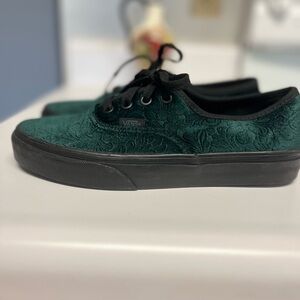 NWT Vans Velvet Jungle Green Sneakers